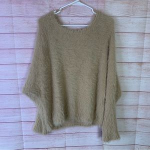 Jessica Simpson Long‎ Sleeve Cozy Fuzzy Sweater Size Medium